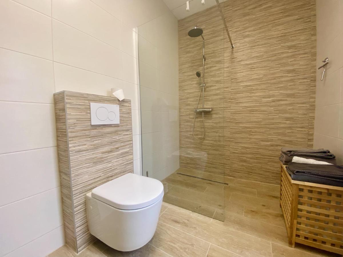 Ferienwohnung Reuscher, Trier-Newel Екстериор снимка